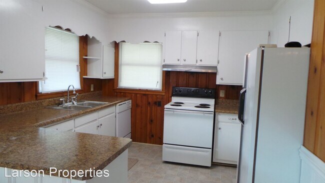 Building Photo - 3 br, 2 bath House - 818 Springwood Ave