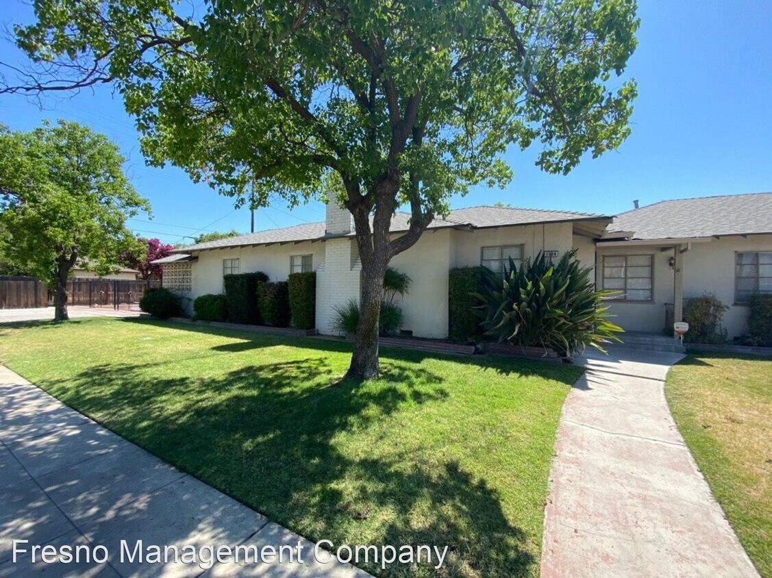 Primary Photo - 2 br, 2 bath Apartment - 1308 N. Delno Ave