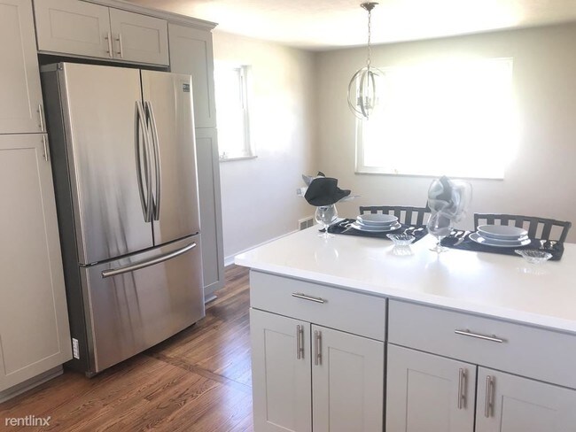 Building Photo - 3 br, 2 bath House - 1327 Bower Hill Rd