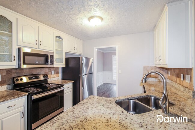 Building Photo - 75 Trelawney Ct