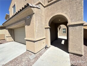Building Photo - 6854 N Inca Jay Ct