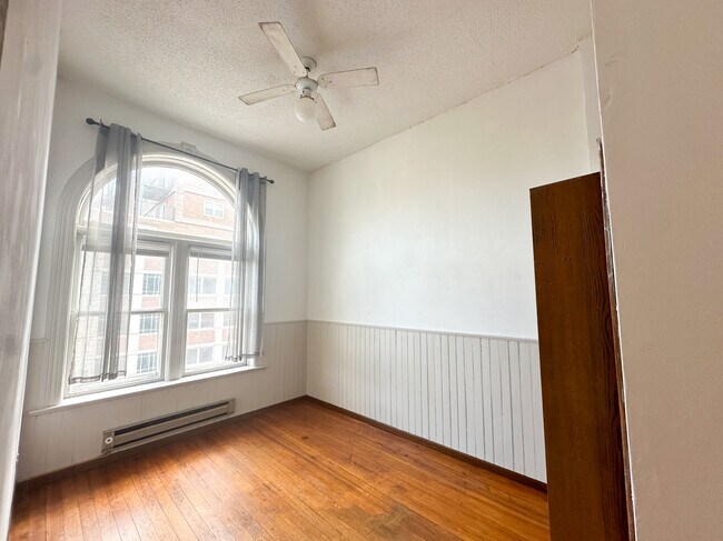 Foto del edificio - 415 Jay St