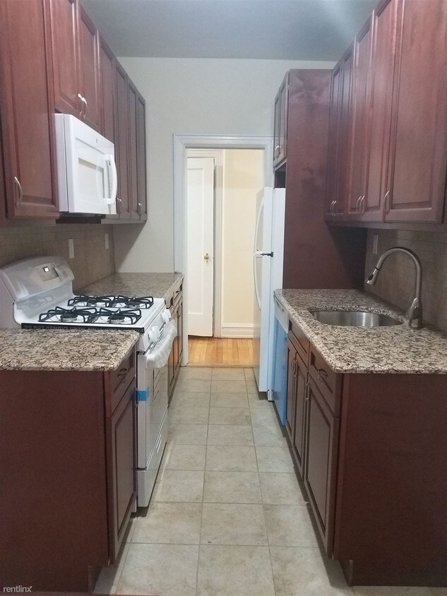 Primary Photo - 3533 83rd St