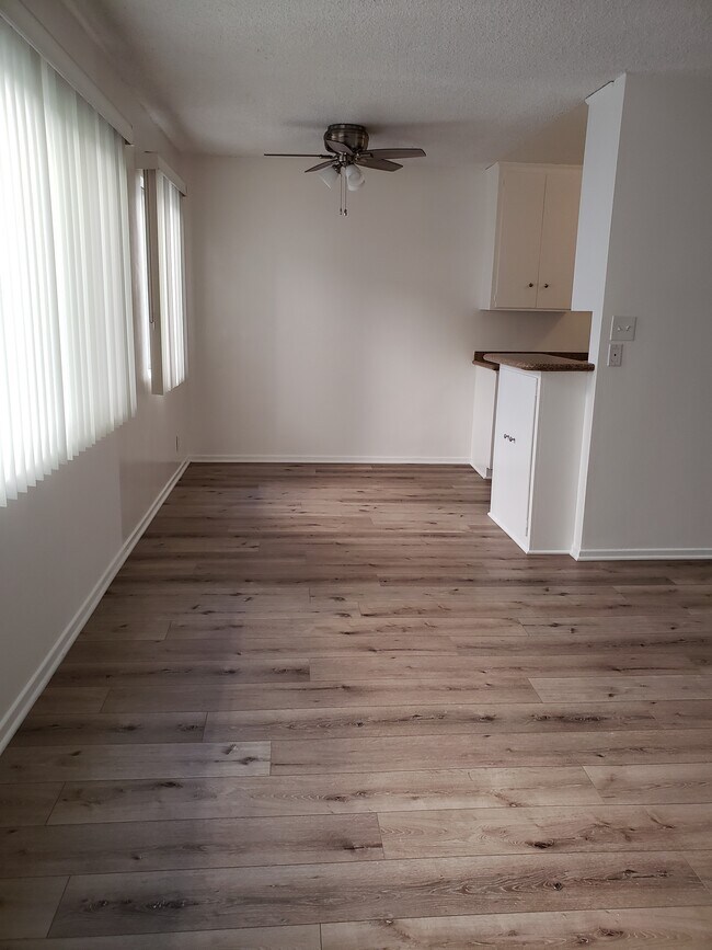Foto del edificio - 1248 11th St