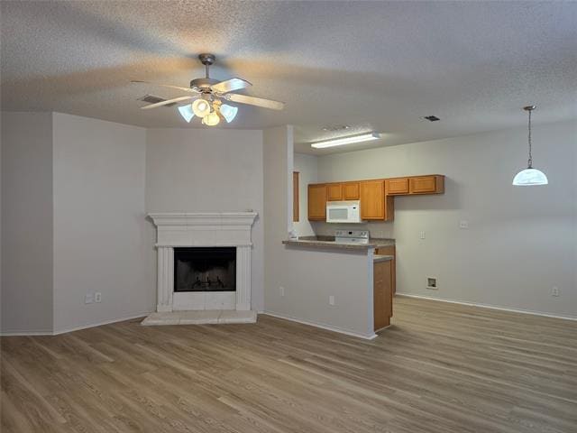 Building Photo - 4758 Marina Del Rd