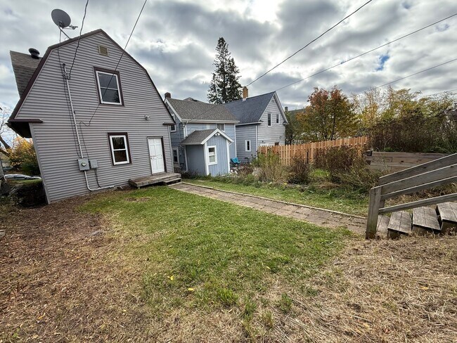 Foto del edificio - SHORT TERM WINTER RENTAL ONLY!!!!!