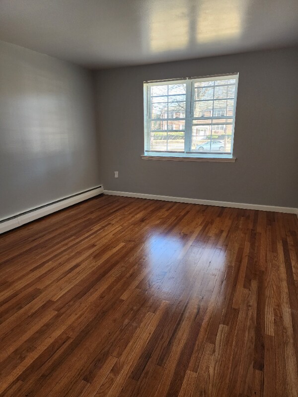 Foto del edificio - 72 Folly Brook Blvd