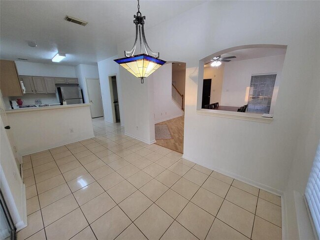 Building Photo - 15906 Timber Chase Dr