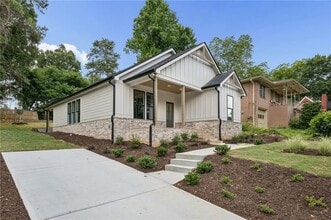 Building Photo - 2050 Morehouse Dr NW