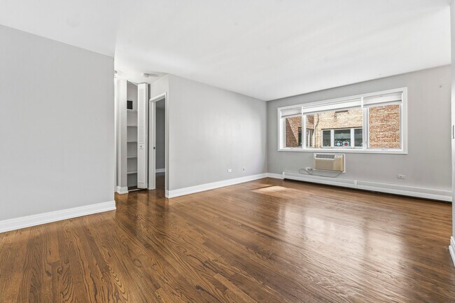 Foto del edificio - 426 W Barry Ave
