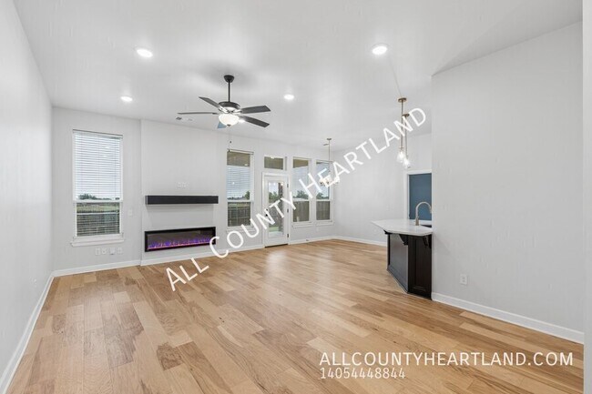 Foto del edificio - 612 Firefork Ave