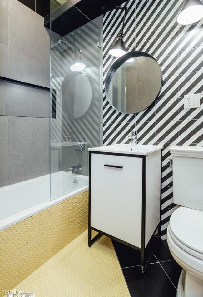 Foto del edificio - 2 br, 1 bath  - 1475 Broadway 2B