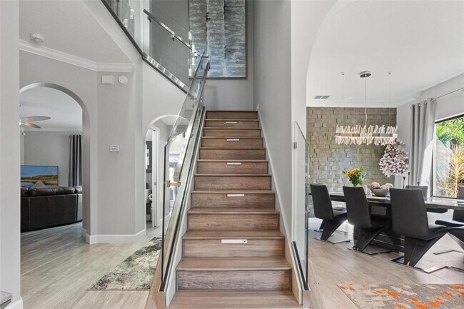 Foto del edificio - 13228 Royal George Ave