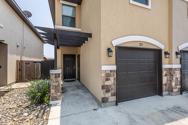 Foto del edificio - 123 Niagara Dr.