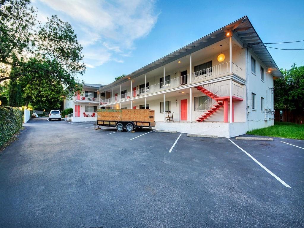 1200 Enfield Rd Unit 207, Austin, TX 78703 Condo for Rent in Austin