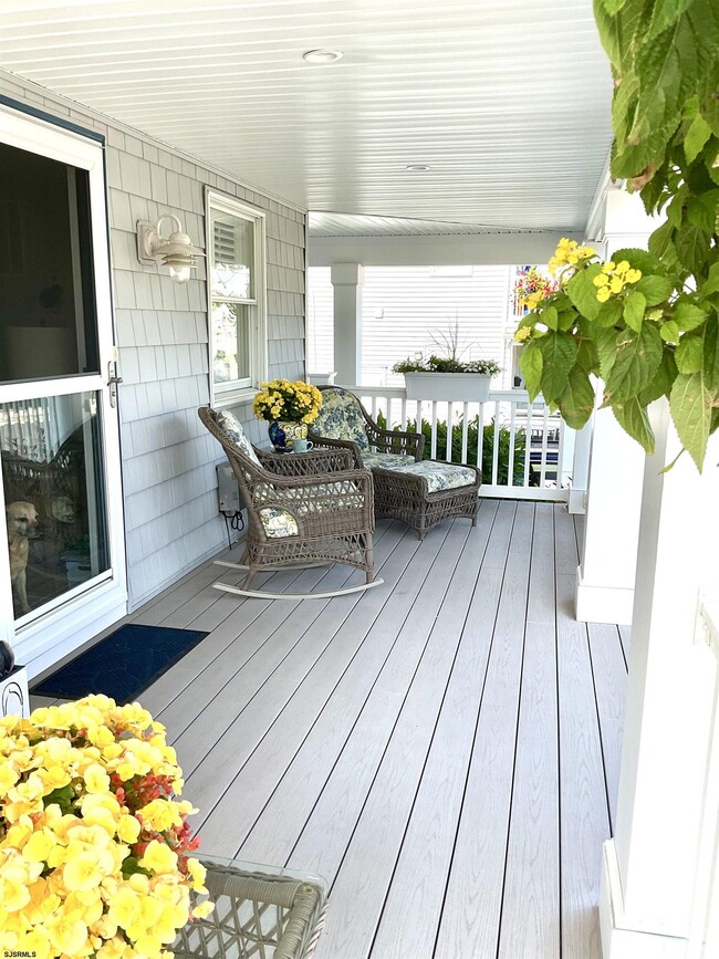 Building Photo - 9103 Amherst Ave