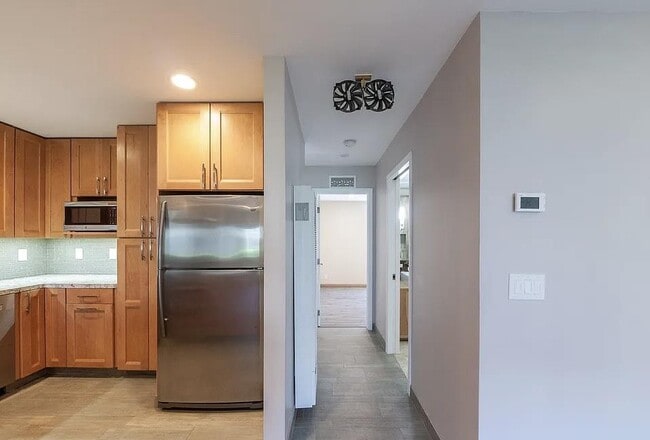 Foto del edificio - 4927 Indian Wood Rd