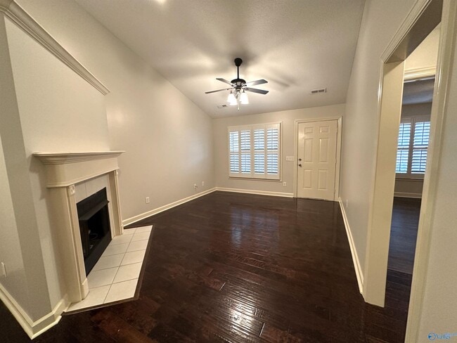 Foto del edificio - 722 Hobbs Rd SE