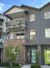 Building Photo - 4250 N Freeride Ln
