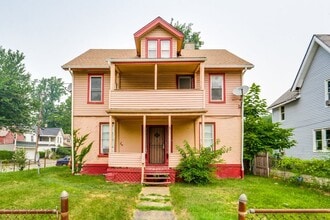 Building Photo - 2118 Denison Ave