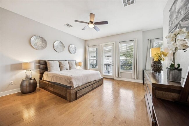 Foto del edificio - 2520 Bluebonnet Ln