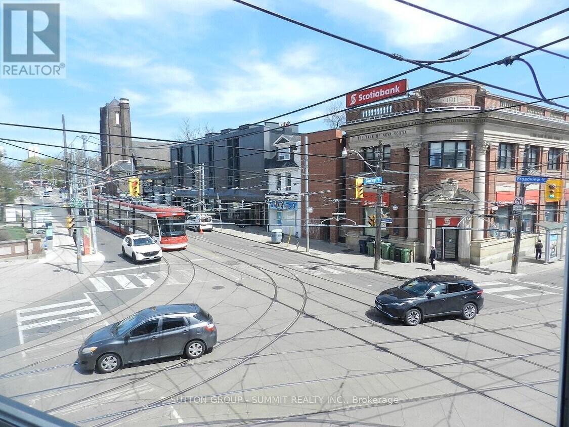 Photo principale - 577 Gerrard St E