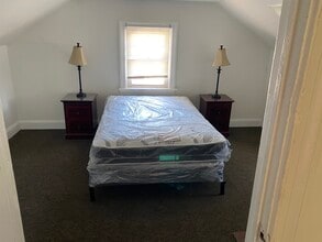 Building Photo - 4801 Old Warwick Rd