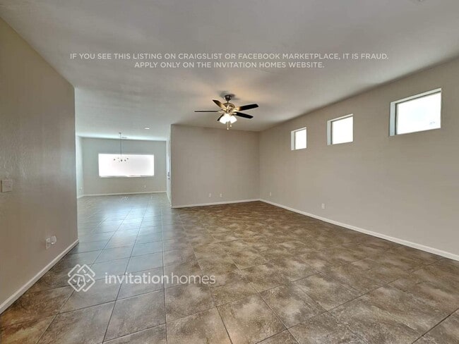 Building Photo - 1840 W Pollack St