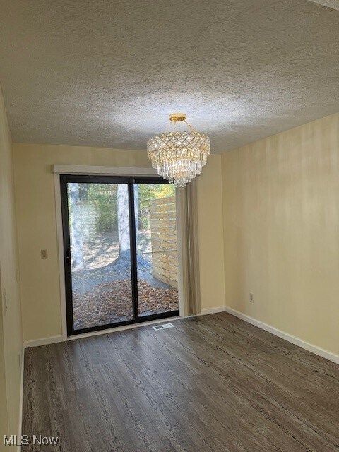 Foto del edificio - 8297 Quail Point Ln