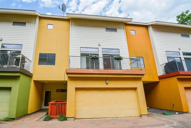 Photo - 4122 Spencer St Townhome