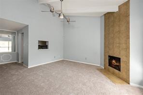 Foto del edificio - 5711 Sugar Hill Dr