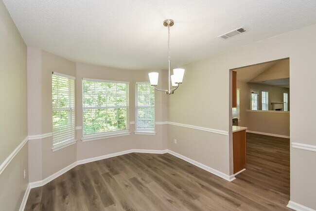 Building Photo - 4410 Reserve Hill Crossing