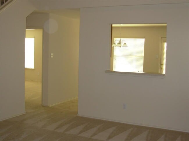 Foto del edificio - 13516 Lyndon B Johnson St