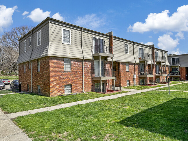 Building Photo - Clove Manor Apartments