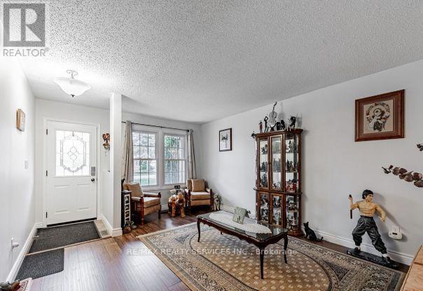 Photo du bâtiment - 410 Sunset Blvd