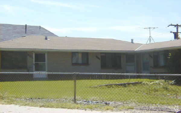 Primary Photo - 3270-3290 W Fairview Pl