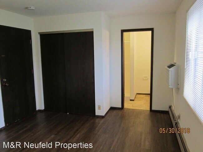 Foto del edificio - 7501 N Granville Rd