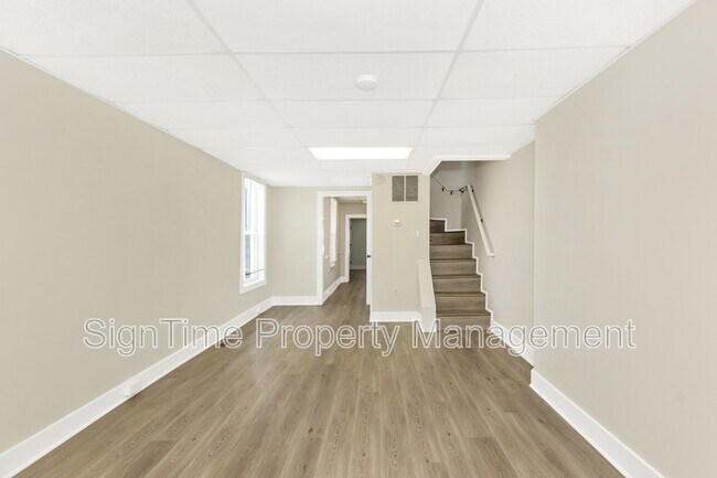 Foto del edificio - 152 E South St