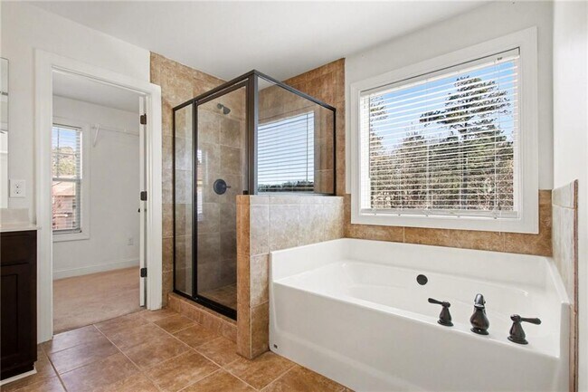 Foto del edificio - 2260 Harvest Ridge Cir NE