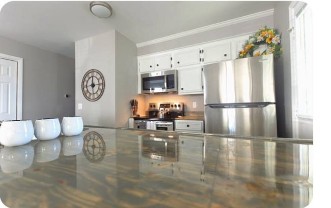 Foto del edificio - 33B Battery Walk Ct