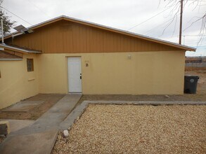 Building Photo - 8316 Mercury St