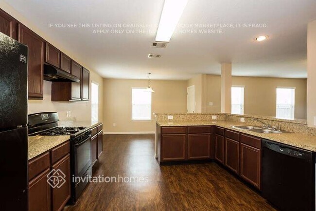 Foto del edificio - 12631 Mountain Daisy Rd