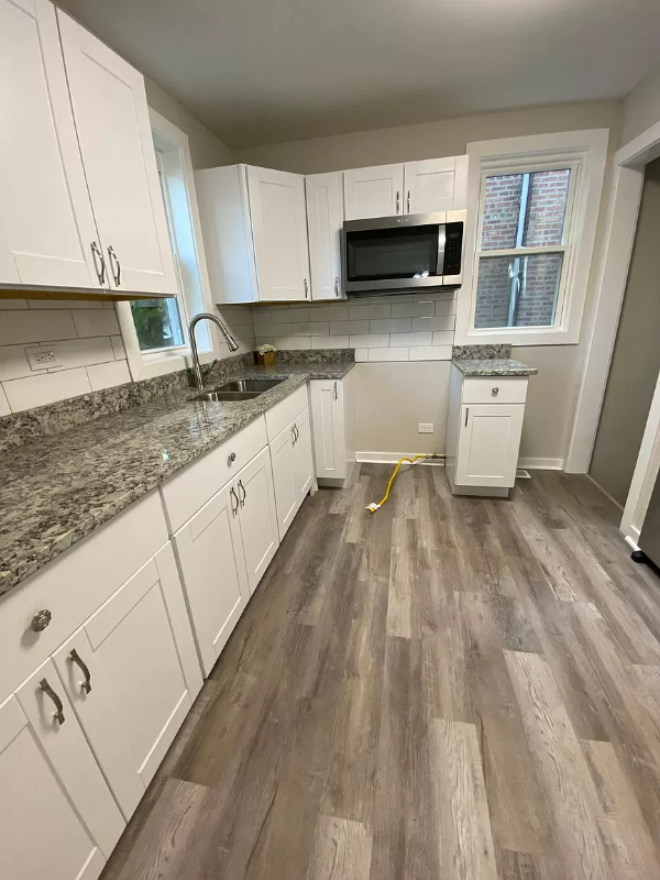 Foto del edificio - 935 W 123rd St