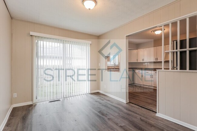 Foto del edificio - Charming 4 Bedroom in Columbus!