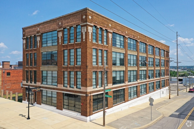 Building Photo - Magnolia Lofts