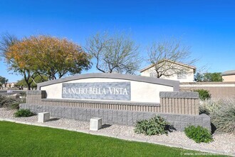 Building Photo - 3131 E Silversmith Trail