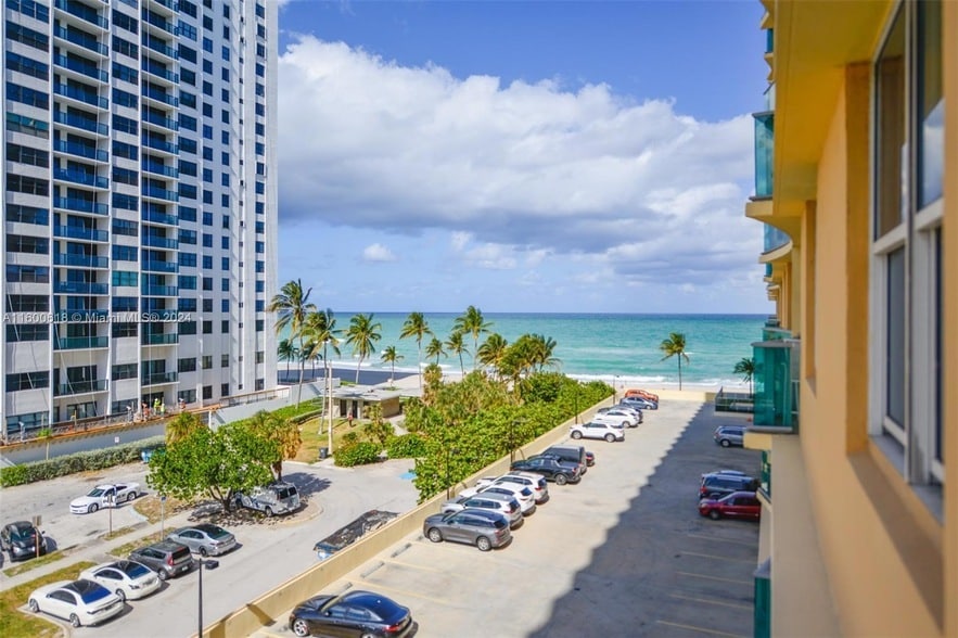 Primary Photo - 2501 S OCEAN DR Unit 539