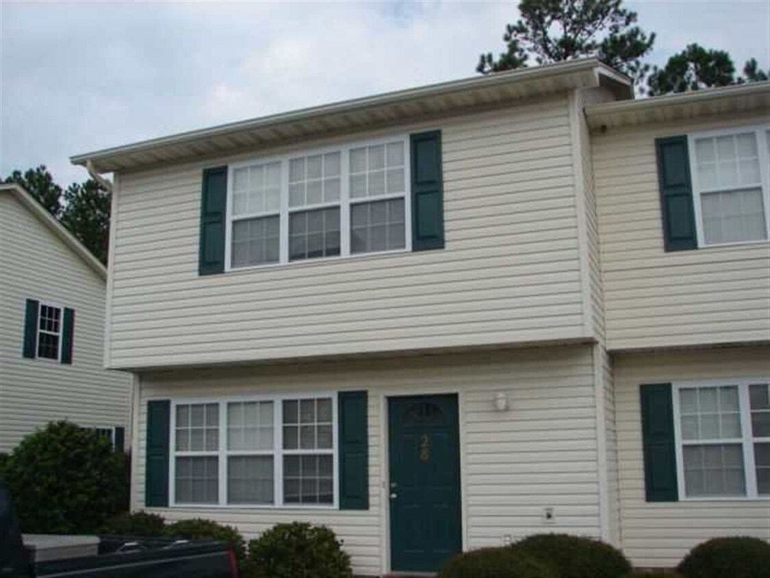 28 Pirates Cove Dr, Swansboro, NC 28584 Townhome Rentals in Swansboro