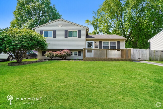 Building Photo - 5039 Albany Dr