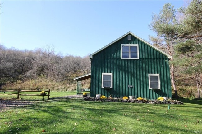 Building Photo - 1335 Poolville Rd